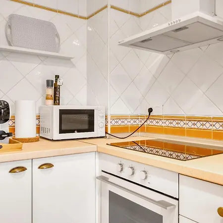 Castillo-playa * Dénia