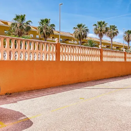 Castillo-playa * Dénia